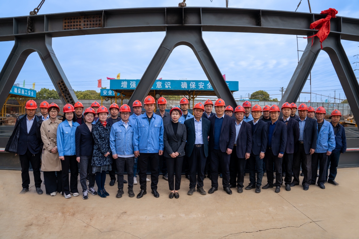 裕隆大廈A幢項目-裙房上梁儀式